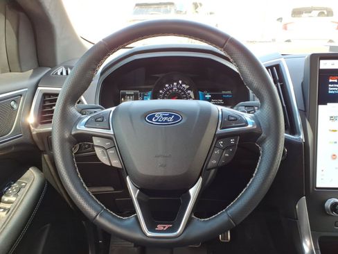Certified 2023 Ford Edge ST AWD/4WD image 19