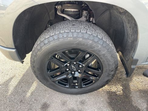 Certified 2025 Chevrolet Silverado 1500 RST image 8