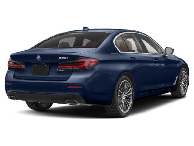 Used 2023 BMW 530i w/ M Sport Package RWD image 2