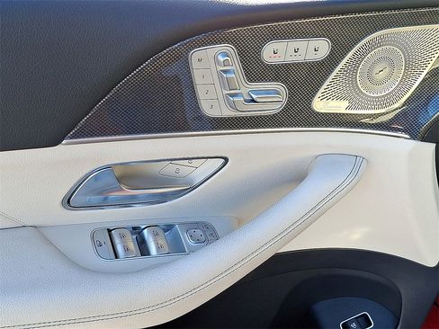 Used 2022 Mercedes-Benz GLE 350 4MATIC image 11