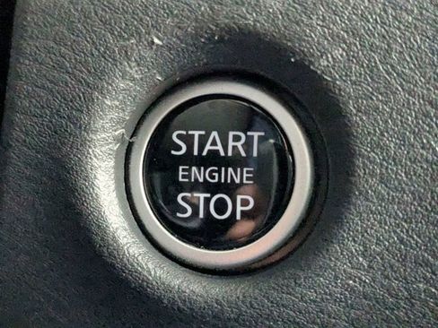 Used 2023 Nissan Frontier PRO-4X w/ Pro Convenience Package image 33