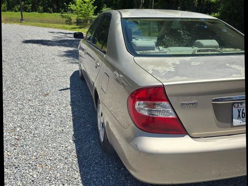 Used 2003 Toyota Camry LE FWD image 6