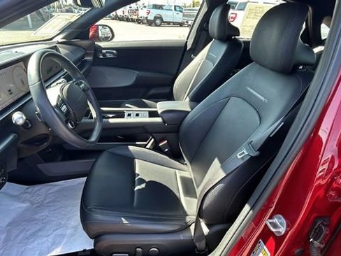 Used 2023 Hyundai Ioniq 6 SEL image 17