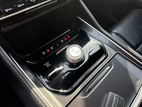 Used 2022 Jeep Wagoneer Series I w/ Convenience Group I image 22