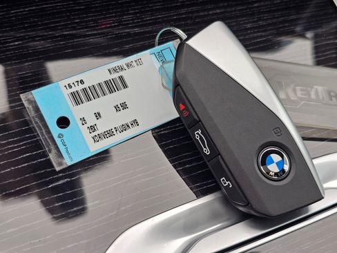 New 2026 BMW X5 xDrive50e w/ M Sport Package image 32