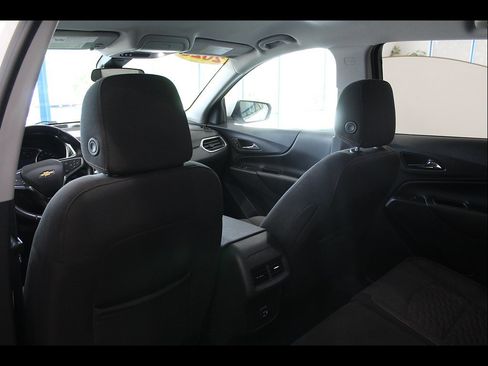 Used 2020 Chevrolet Equinox LT AWD/4WD image 16