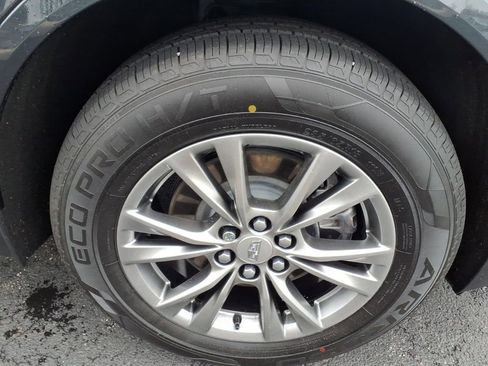 Used 2023 Cadillac XT5 Premium Luxury w/ LPO, Floor Liner Package AWD/4WD image 32