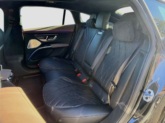 Certified 2024 Mercedes-Benz EQS 580 4MATIC Sedan image 25