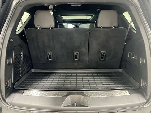 Used 2023 Chevrolet Tahoe High Country AWD/4WD image 26