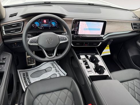 New 2026 Volkswagen Atlas SEL Premium R-Line image 15