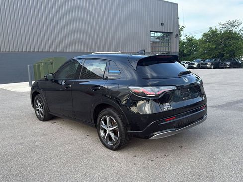 Used 2023 Honda HR-V EX-L image 5