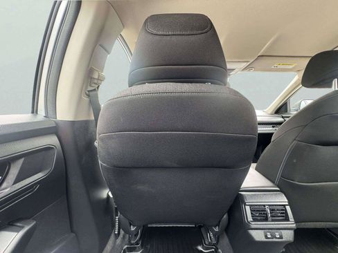 Used 2025 Honda Accord LX image 41