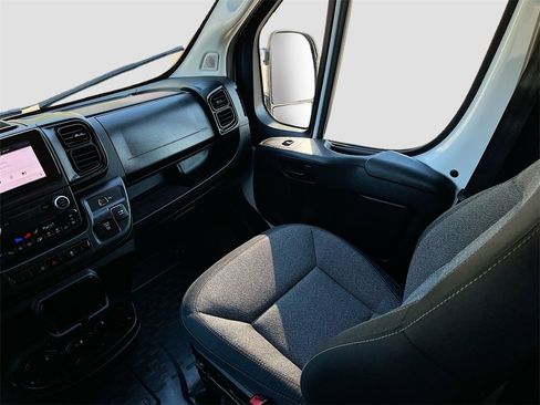 Used 2024 RAM ProMaster 3500 w/ Convenience Group image 21