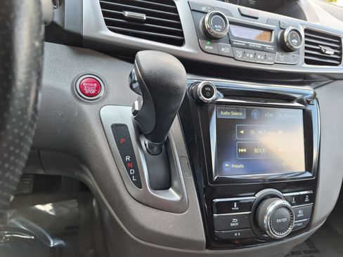Used 2016 Honda Odyssey EX-L image 23