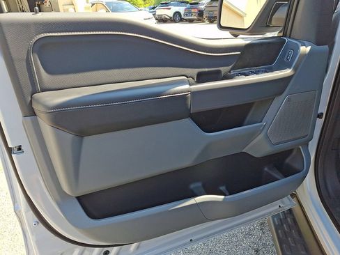 Used 2025 Ford F150 Lightning Flash AWD/4WD image 12