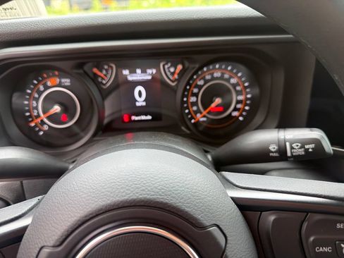 New 2026 Jeep Wrangler Unlimited Sport AWD/4WD image 12