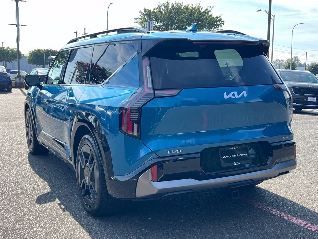 Certified 2024 Kia EV9 GT-Line AWD/4WD image 11