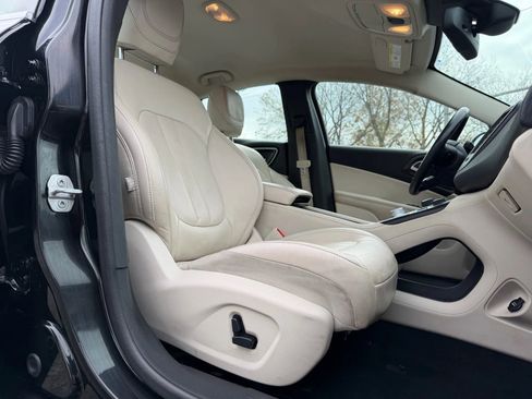 Used 2015 Chrysler 200 C w/ Navigation & Sound Group I image 14