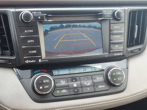 Used 2017 Toyota RAV4 XLE AWD/4WD image 24