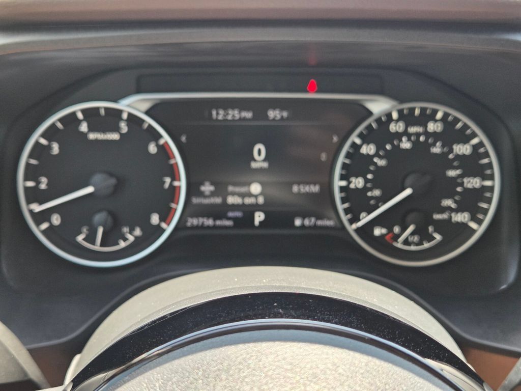Used 2023 Nissan Rogue SL AWD/4WD image 15