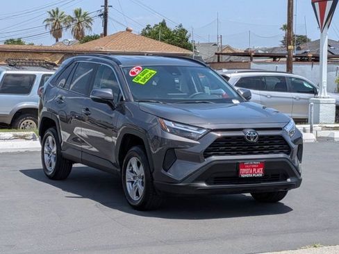 Used 2025 Toyota RAV4 XLE FWD image 3