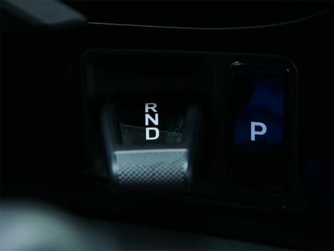 Used 2020 Porsche Taycan Turbo image 25