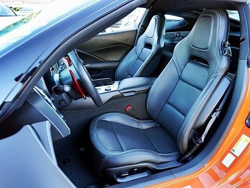 Used 2019 Chevrolet Corvette Stingray Coupe w/ 1LT RWD image 22