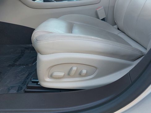 Used 2015 Buick LaCrosse Leather image 30