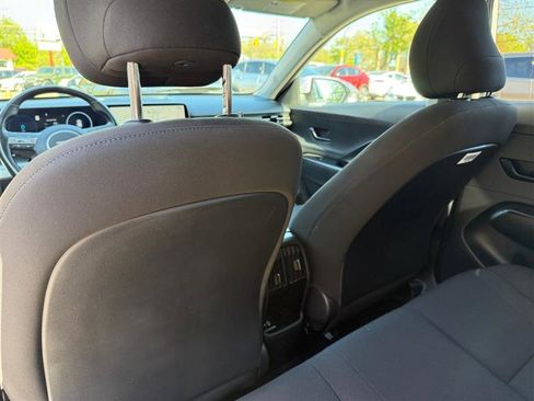 Used 2024 Hyundai Kona SEL image 36