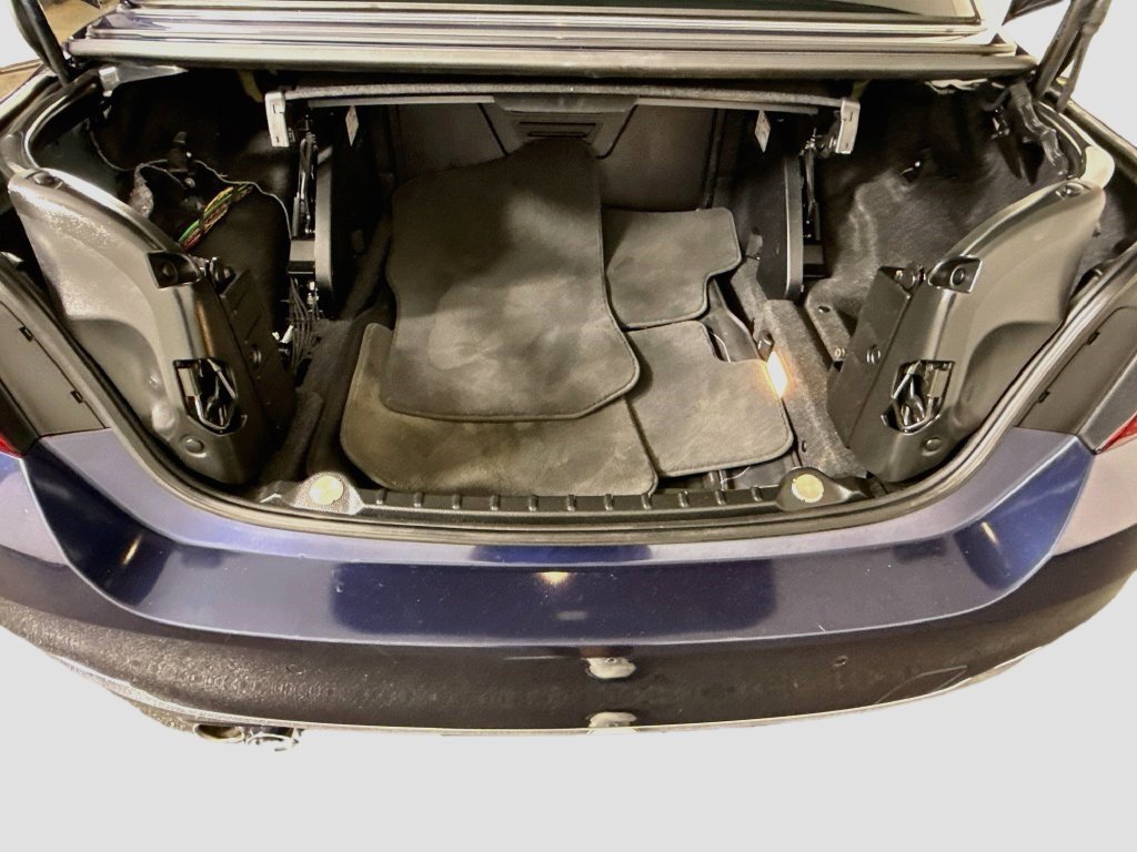 Used 2018 BMW 430i Convertible RWD image 32