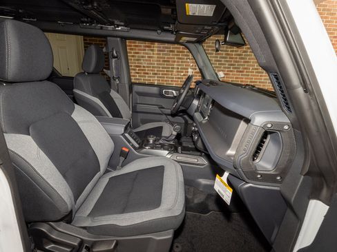 New 2025 Ford Bronco Big Bend AWD/4WD image 22