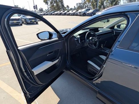 Certified 2026 MAZDA CX-50 AWD 2.5 S w/ Weather Package image 38