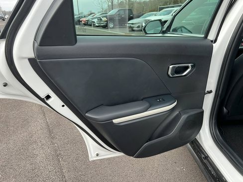 Used 2025 Kia K4 GT-Line w/ GT-Line Premium Package image 25