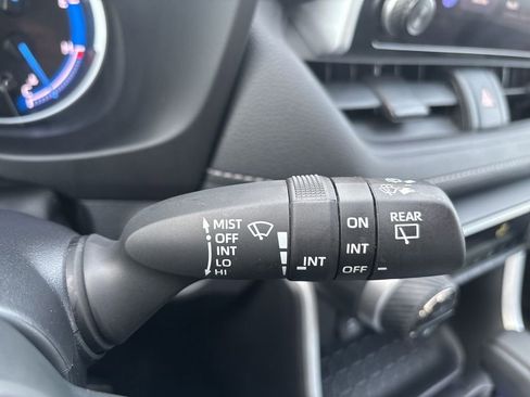Used 2024 Toyota RAV4 XLE image 21