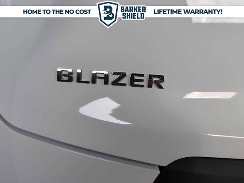 Used 2024 Chevrolet Blazer LT w/ Convenience Package image 30