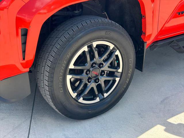 Certified 2024 Toyota Tacoma TRD Sport AWD/4WD image 9
