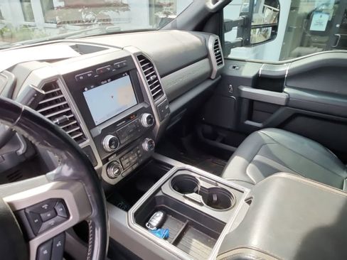 Used 2018 Ford F350 Platinum w/ Platinum Ultimate Package AWD/4WD image 10