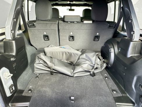 Used 2023 Jeep Wrangler Unlimited w/ 8.4" Radio Group image 24