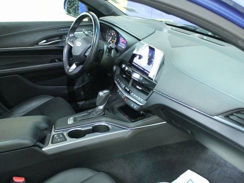 Used 2020 Cadillac CT4 Premium Luxury image 10