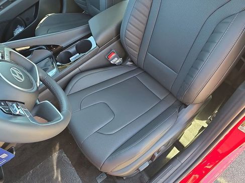 New 2026 Hyundai Elantra Limited FWD image 24