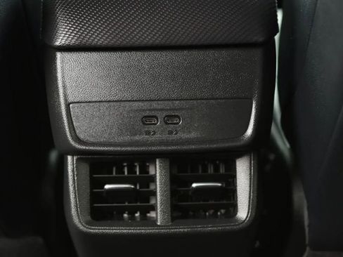 Used 2026 Chevrolet Equinox LT w/ Convenience Package II image 34