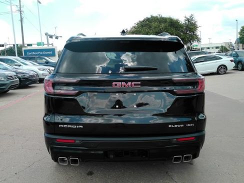 Used 2026 GMC Acadia Elevation w/ Elevation Premium Package FWD image 7
