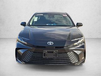 Used 2025 Toyota Camry LE FWD video 2