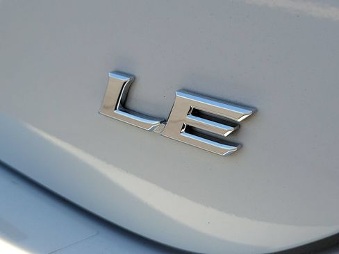 Used 2023 Toyota Camry LE FWD image 8