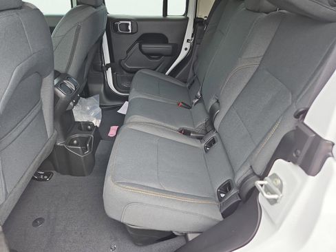 New 2025 Jeep Gladiator Sport image 13