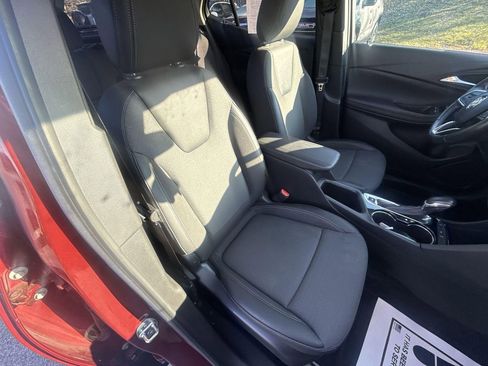 Used 2023 Buick Encore GX Preferred w/ Cold Weather Comfort Package image 31