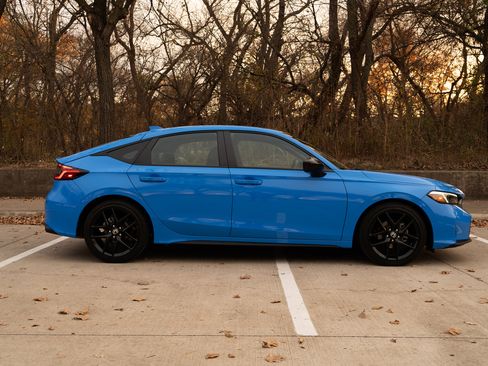 Certified 2025 Honda Civic Sport image 10