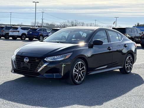 Used 2025 Nissan Sentra SR image 27