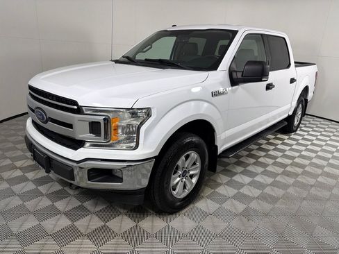 Used 2018 Ford F150 XLT w/ Equipment Group 301A Mid AWD/4WD image 9