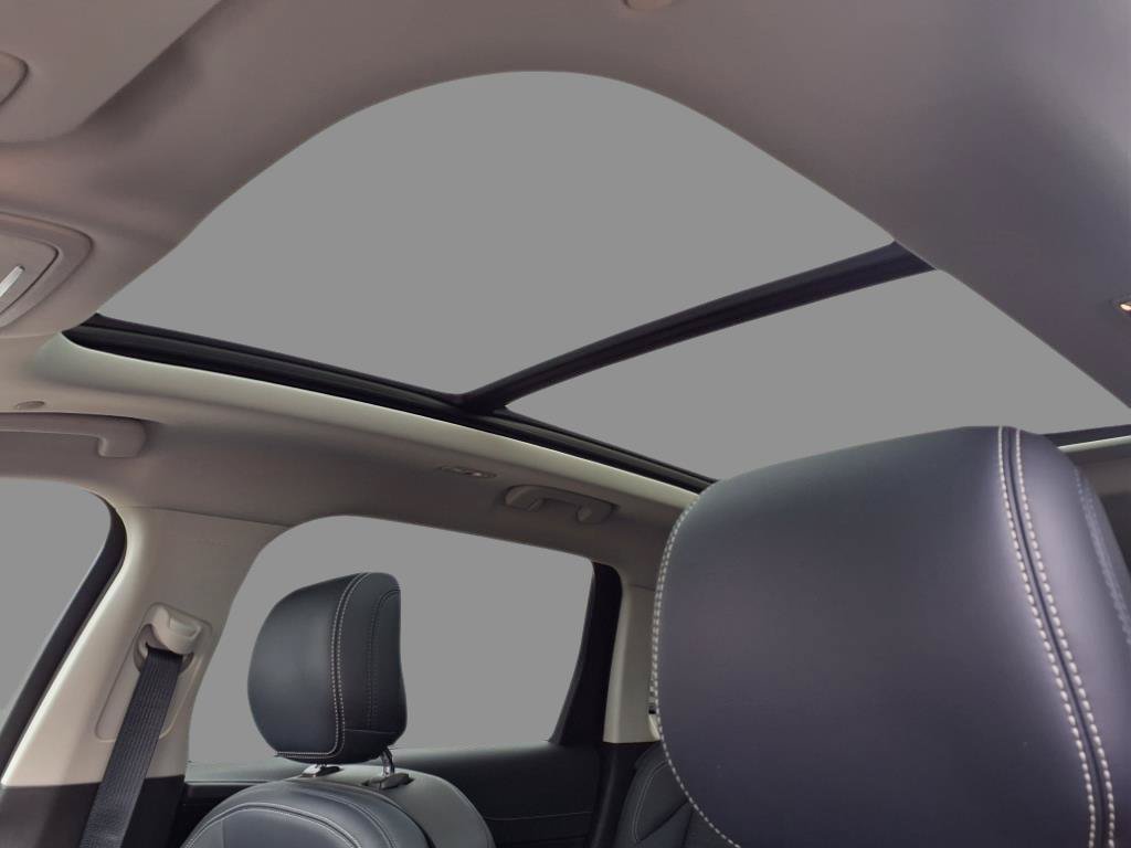 New 2025 Lincoln Nautilus Reserve AWD/4WD image 17